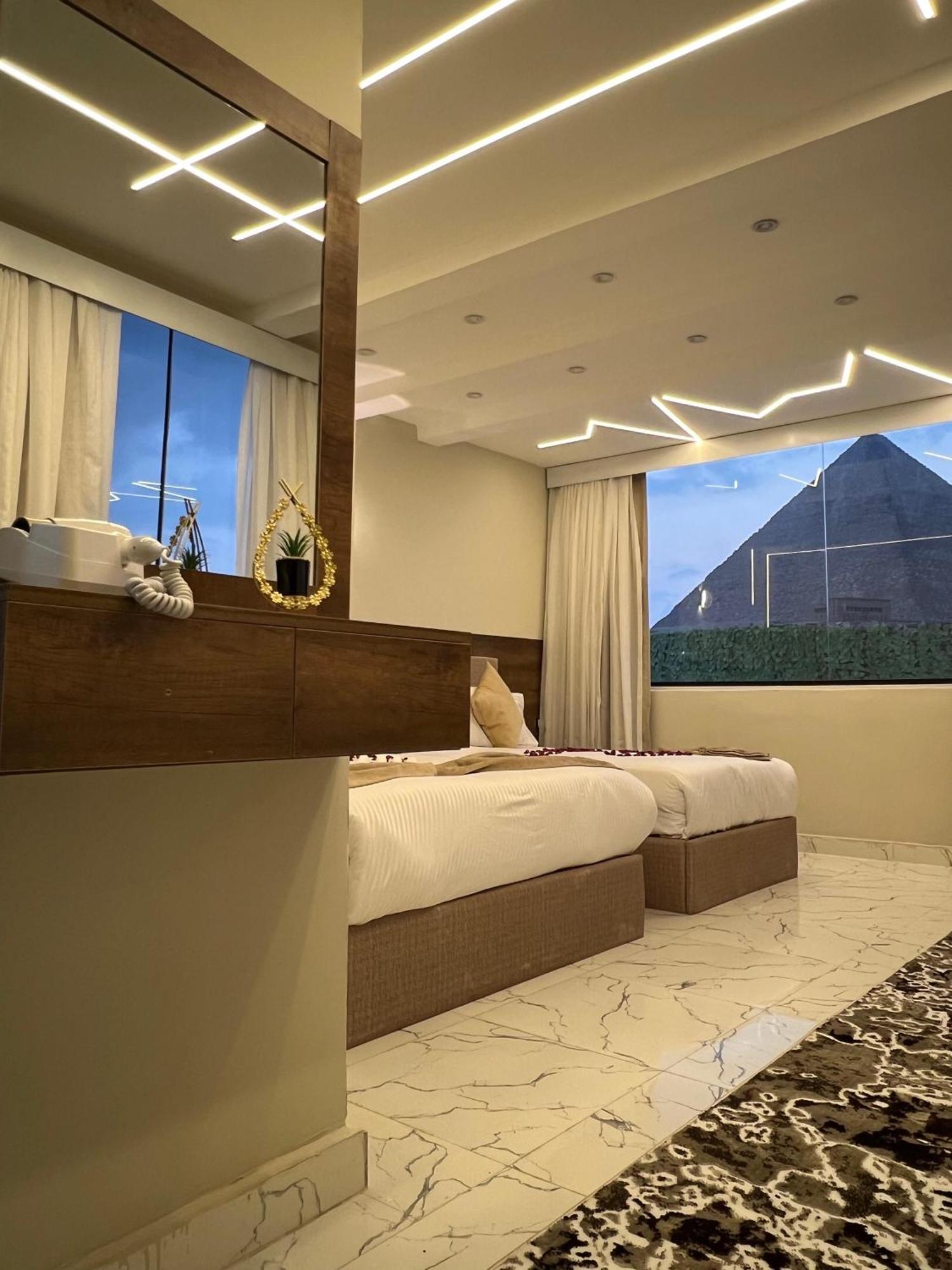 New Golf Pyramids View Hotel 3*